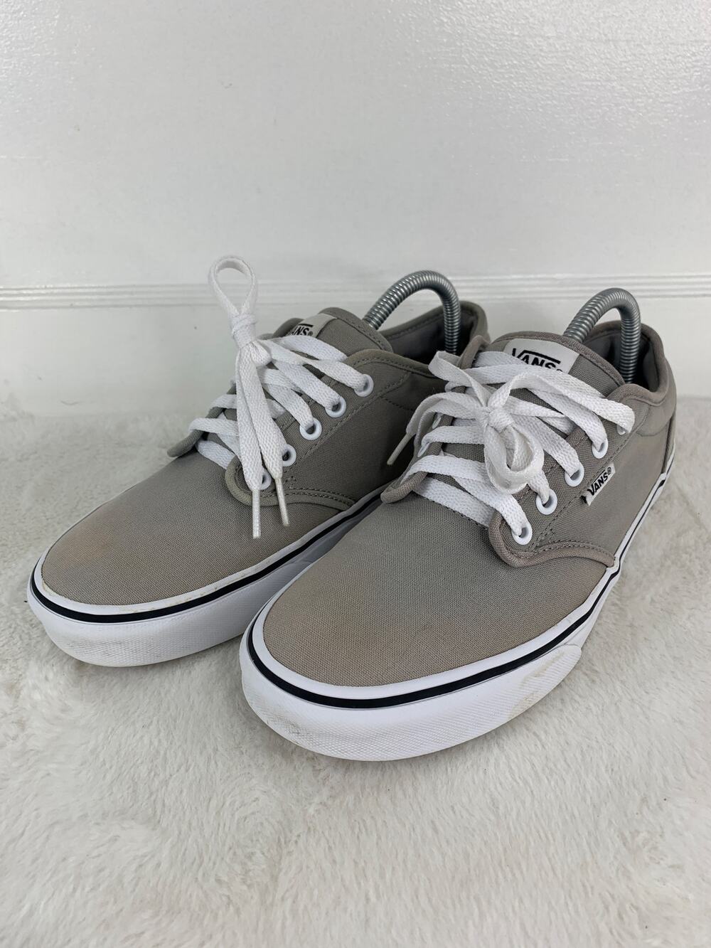 Vans Women’s Atwood Light Gray Skate Shoes Size 10 Casual Sneakers